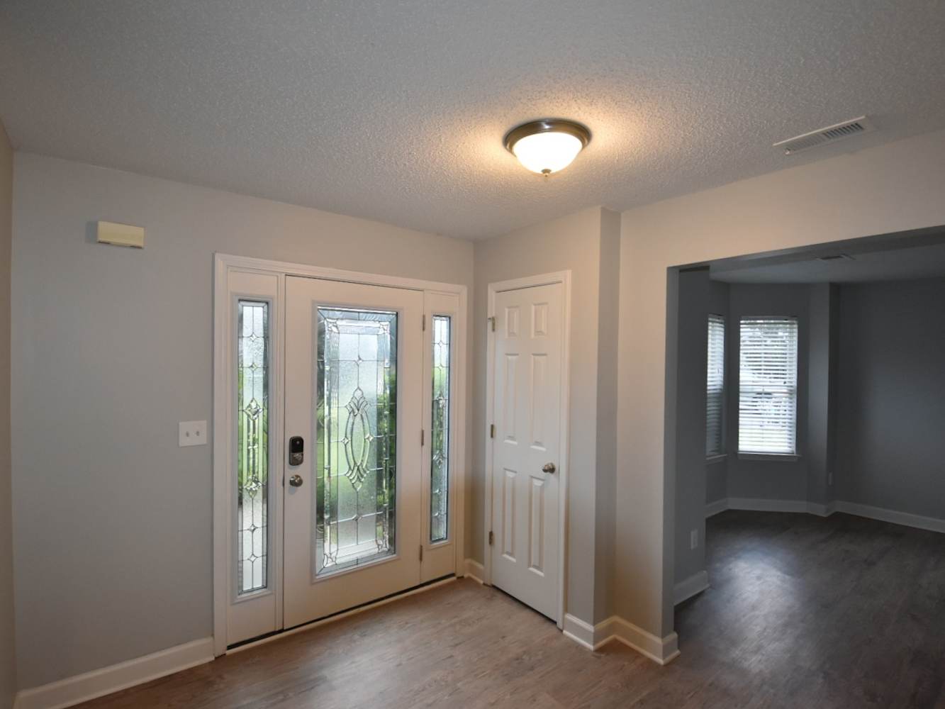 149 Bellington Dr photo 4