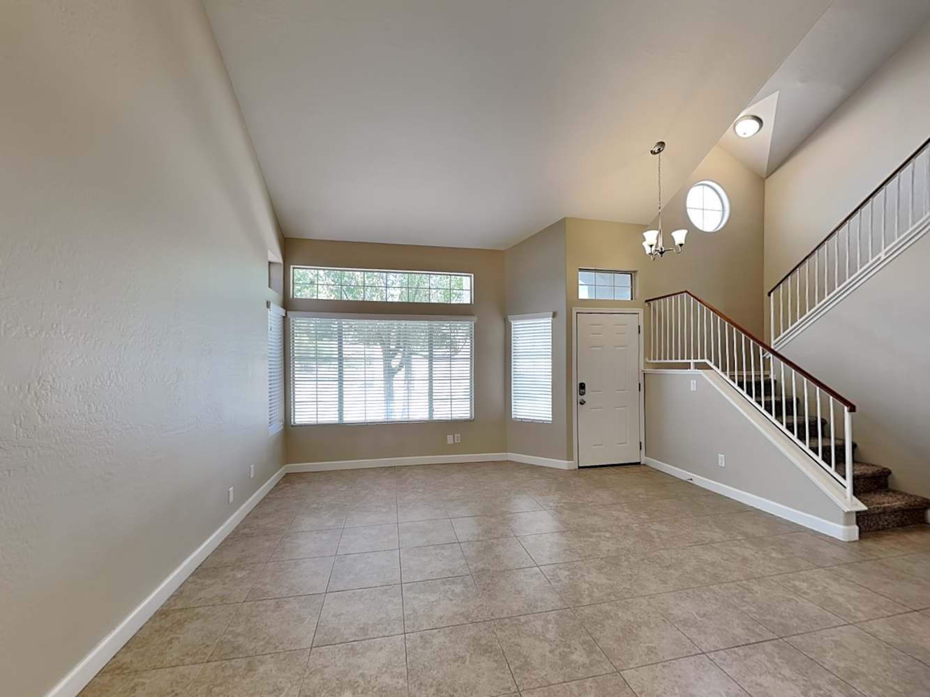 1140 North Leoma Lane, Chandler, AZ 85225 photo 4