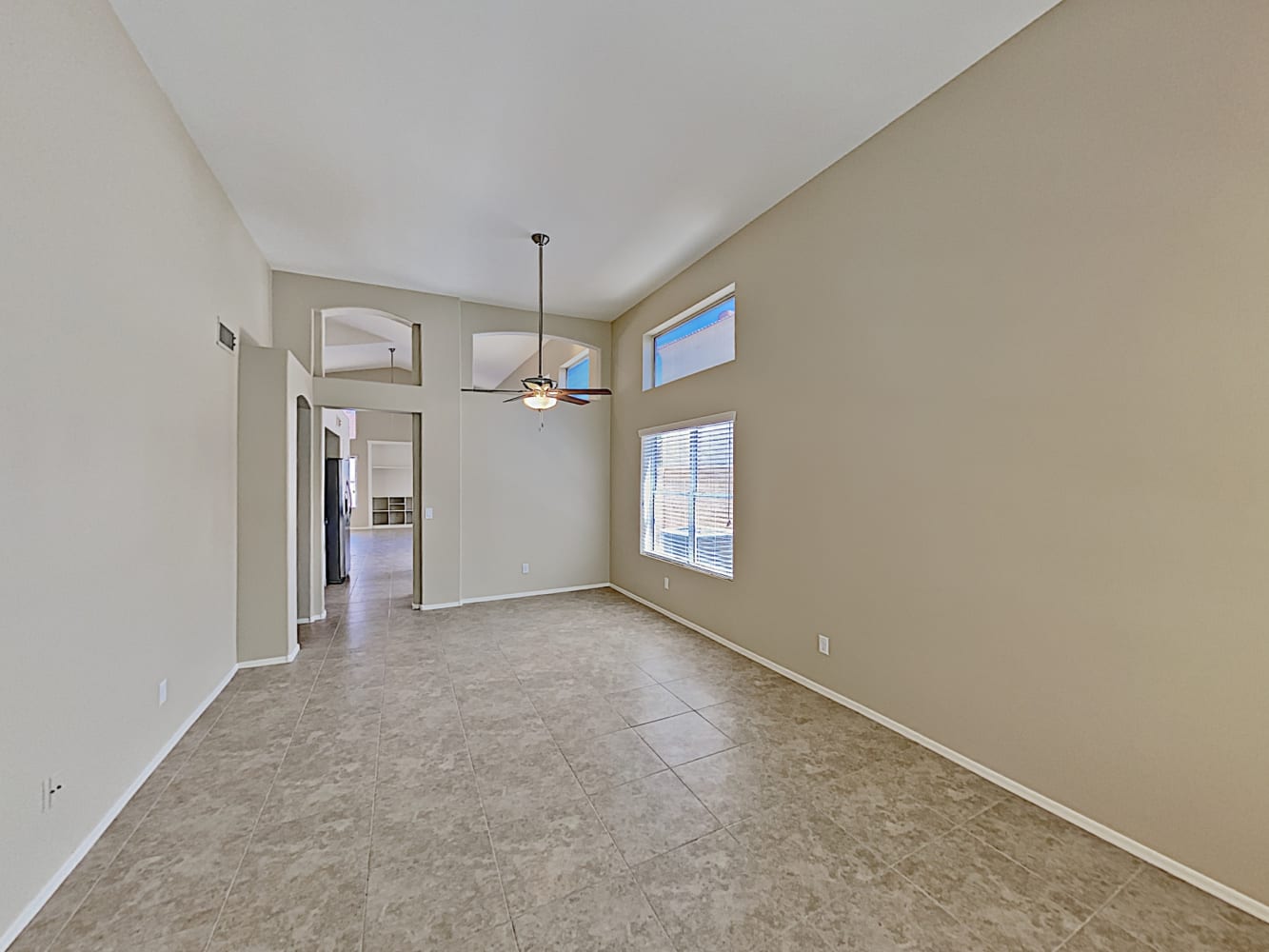 5064 E Catalina Ave photo 5