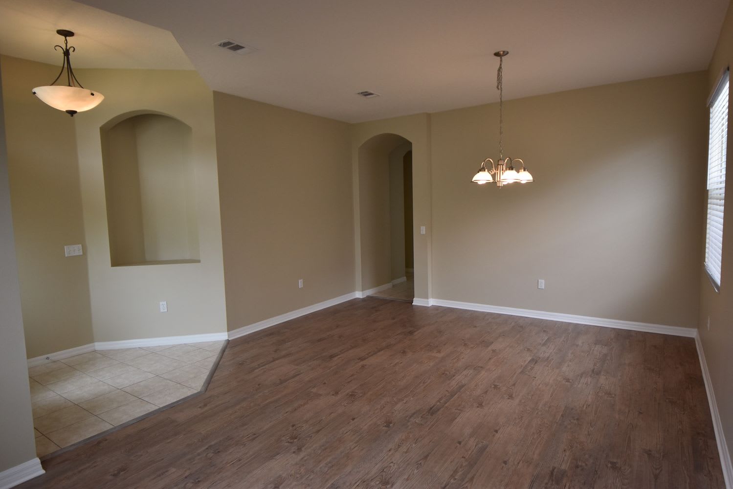 115 Brassington Dr photo 3