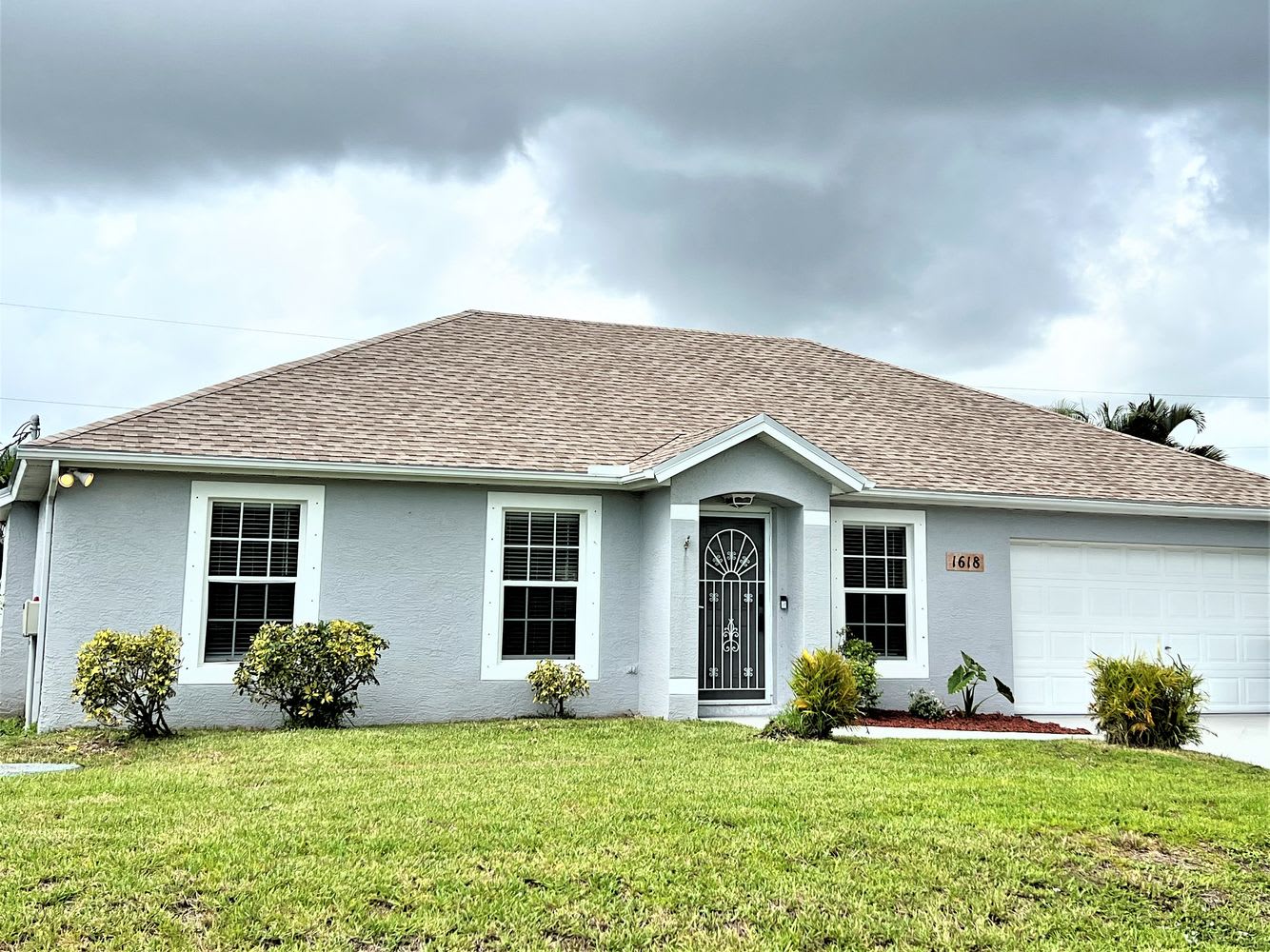 1618 SW Morelia Ln photo 3