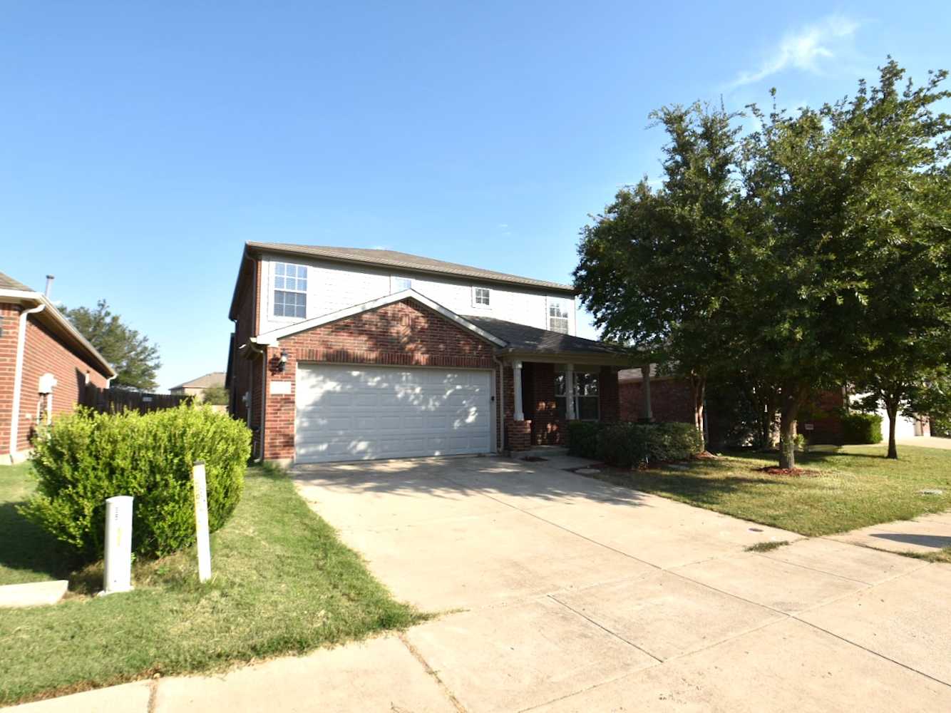 15824 Coyote Hill Dr photo 2