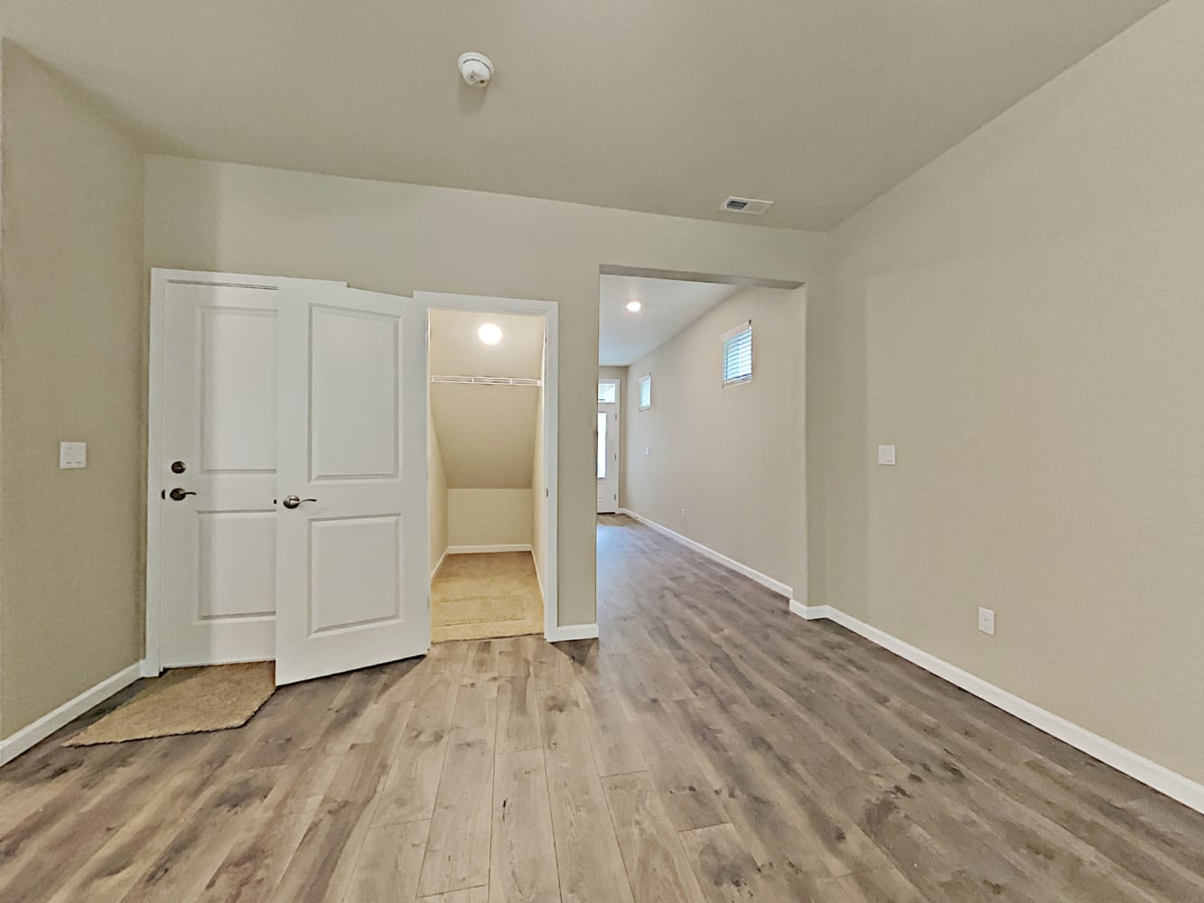 8549 55th Pl NE photo 5