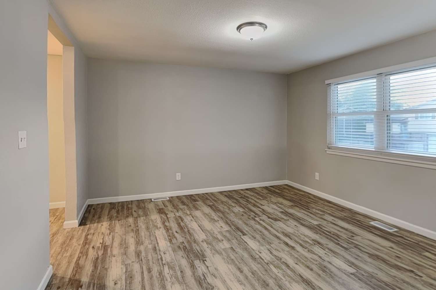 10852 Ingalls Cir photo 4