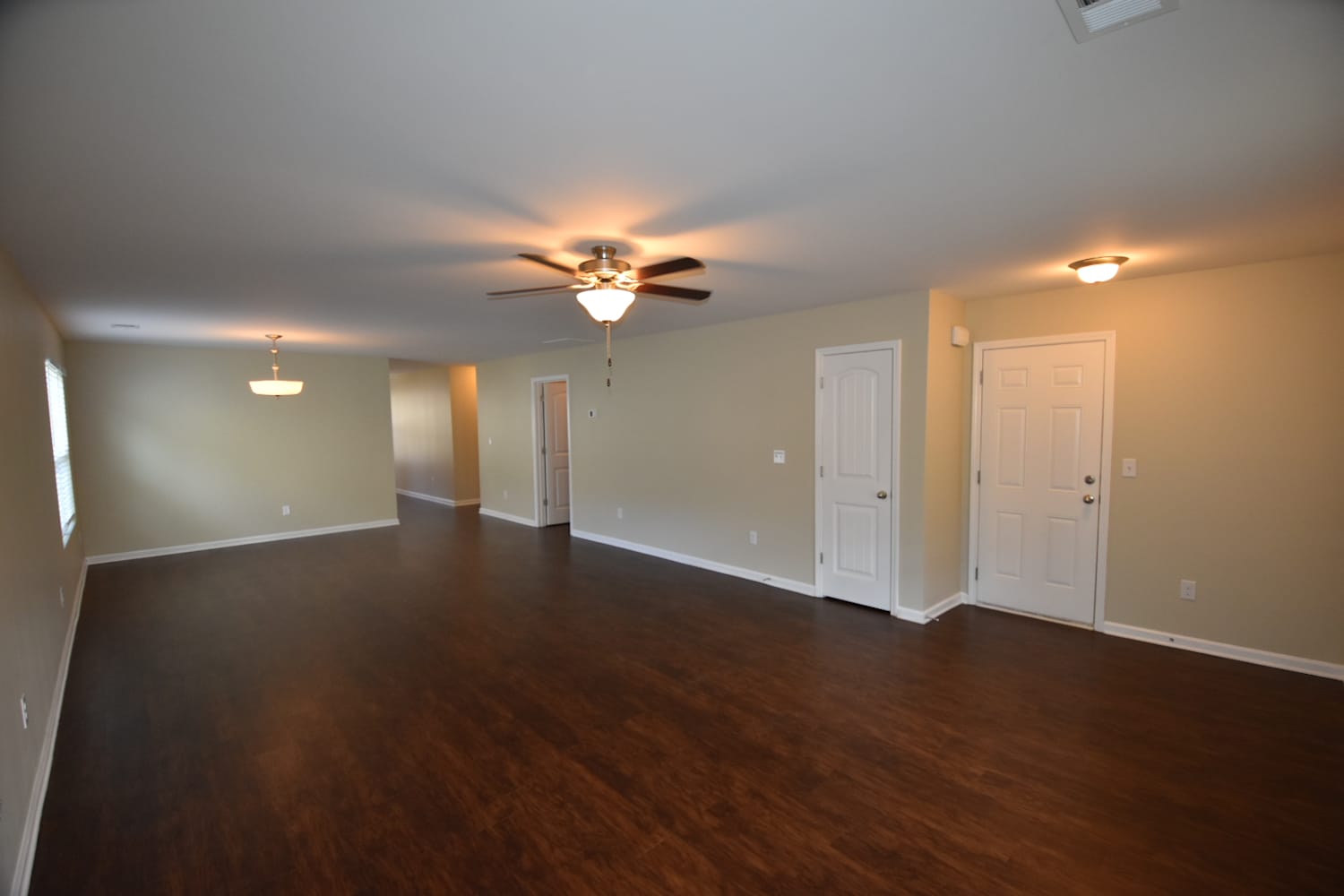 10 Westwood Dr photo 3
