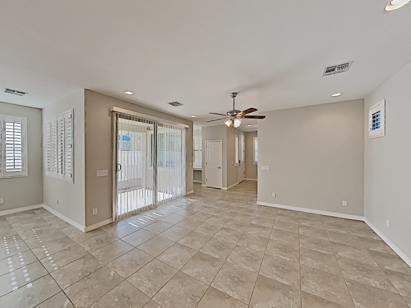 2270 S Wallrade Ln photo 4