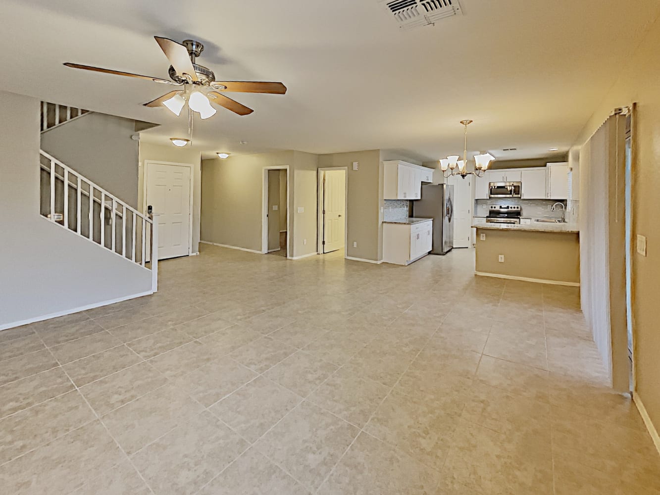 17744 W Calavar Rd photo 4