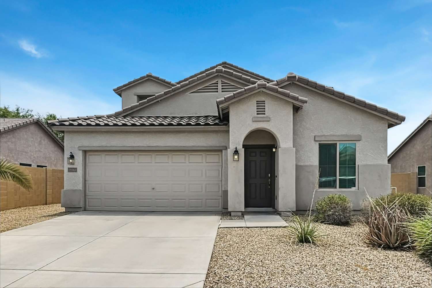 19363 W Morning Glory Dr Buckeye, AZ 85326 photo 2