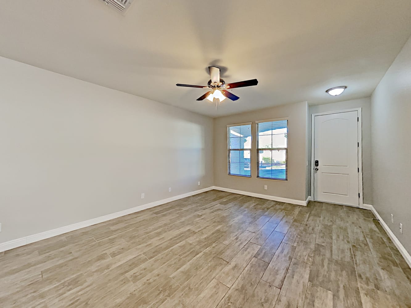 2293 N Riley Rd photo 3