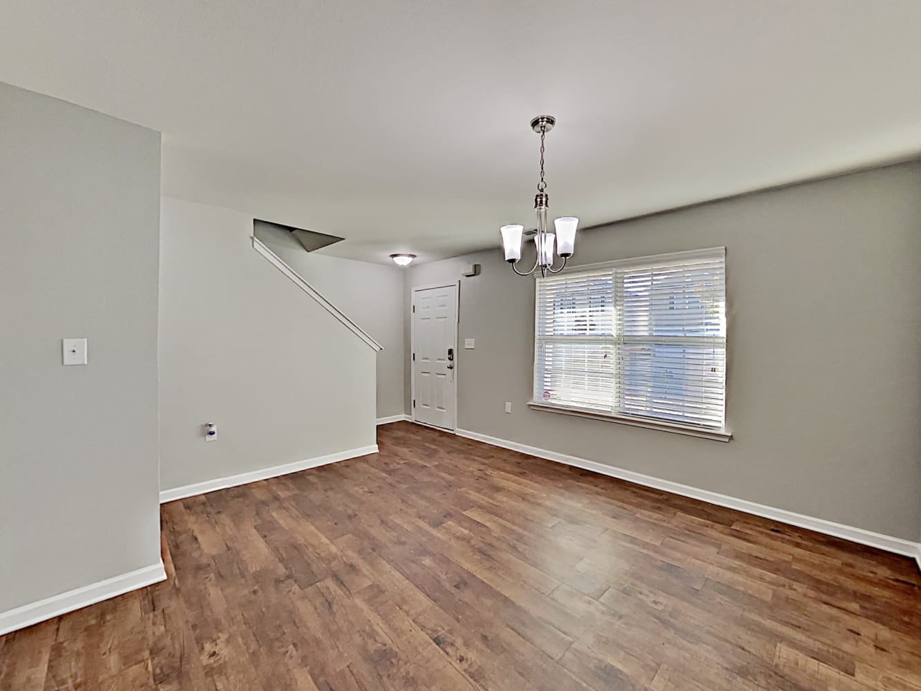 1930 Eastway Dr photo 4