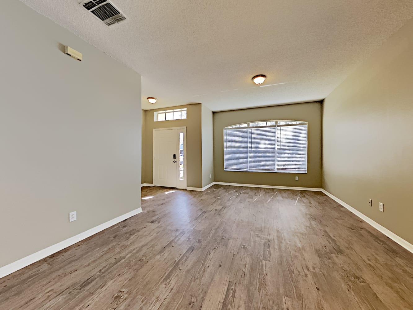 1419 Royal Saint George Dr photo 4
