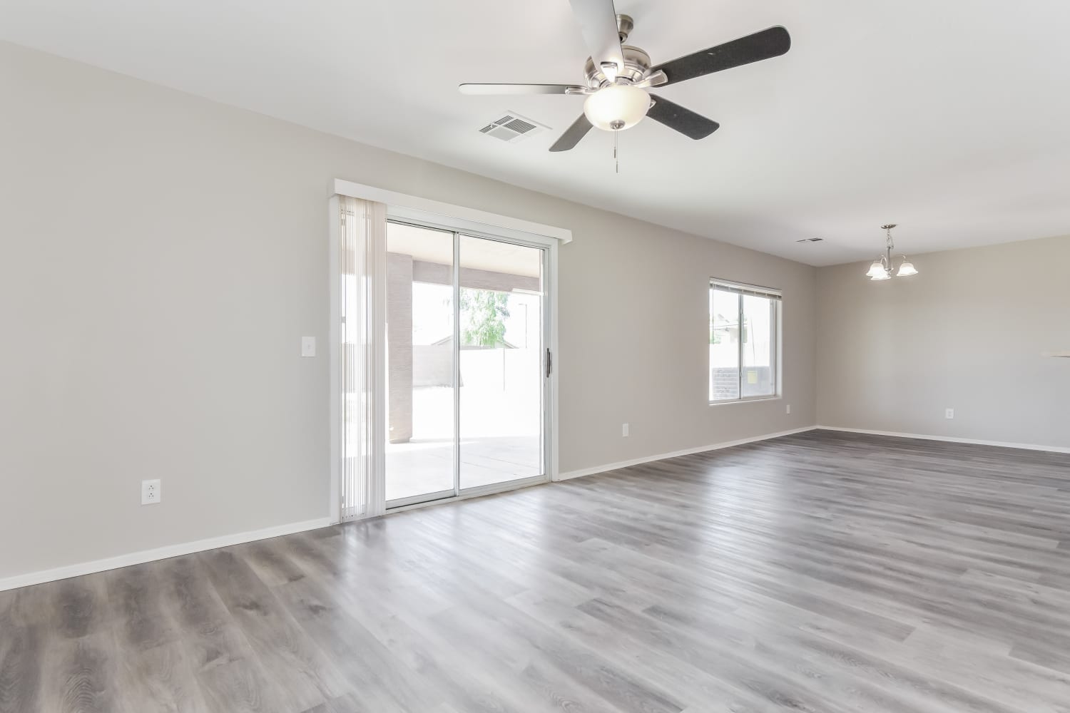 22229 W Devin Drive photo 3