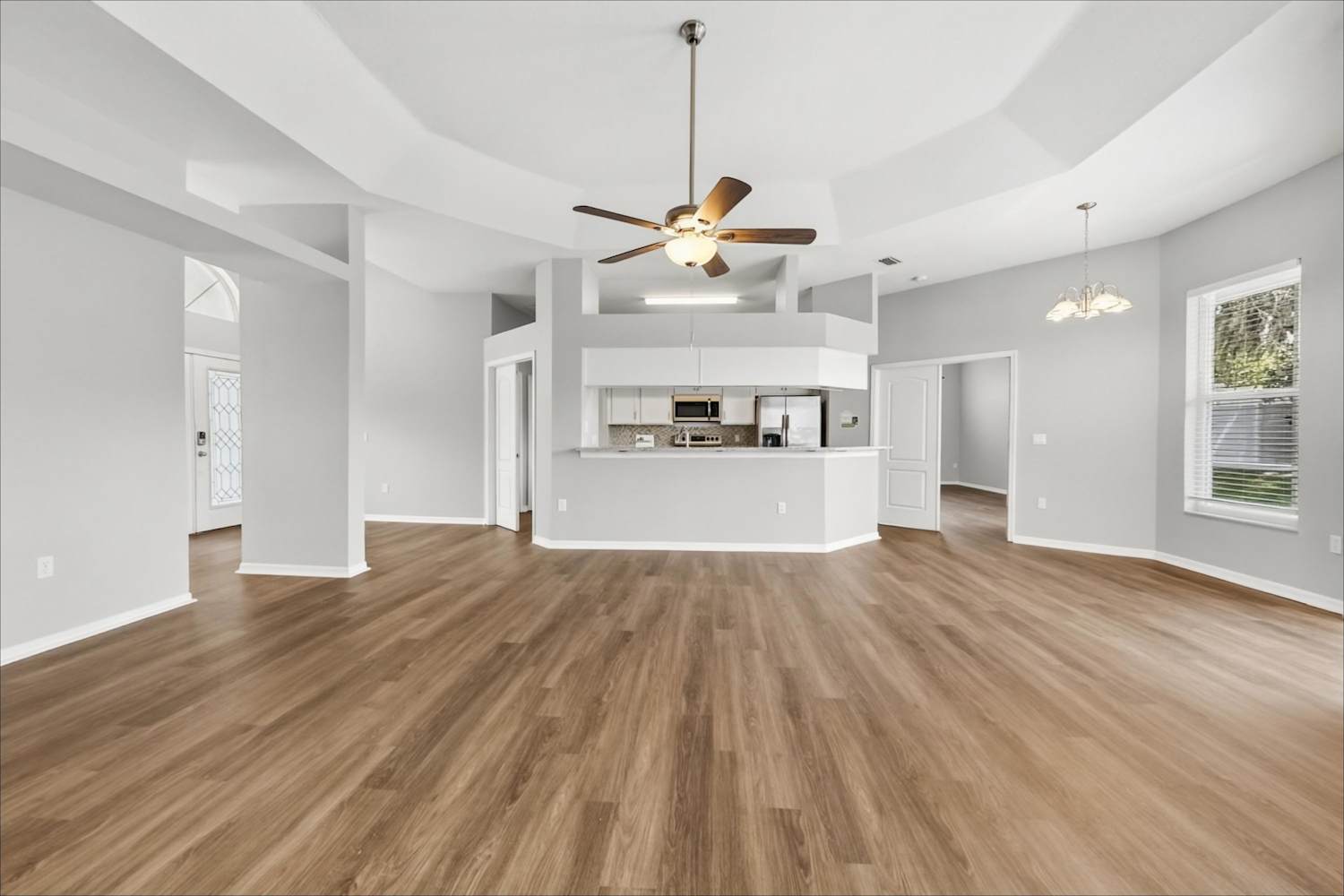 4319 Swift Cir photo 5