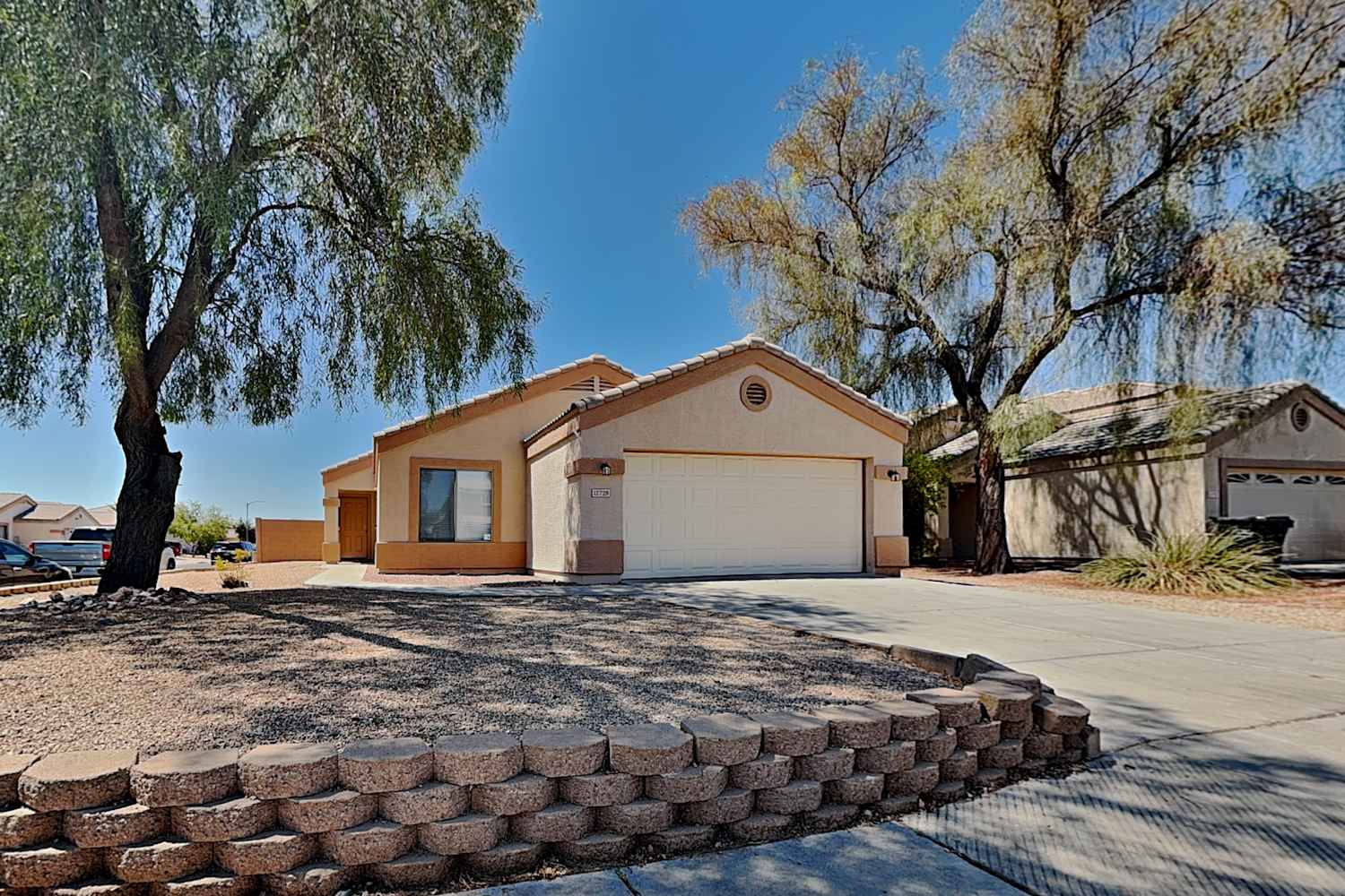 12729 W Dreyfus Dr El Mirage, AZ 85335 photo 2