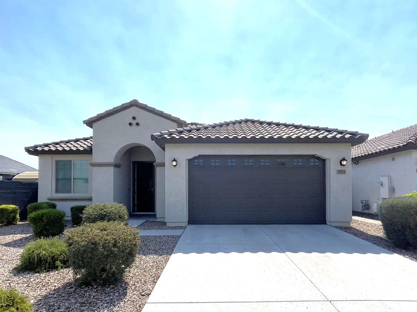 5921 N 195th Dr Litchfield Park, AZ 85340 photo 2