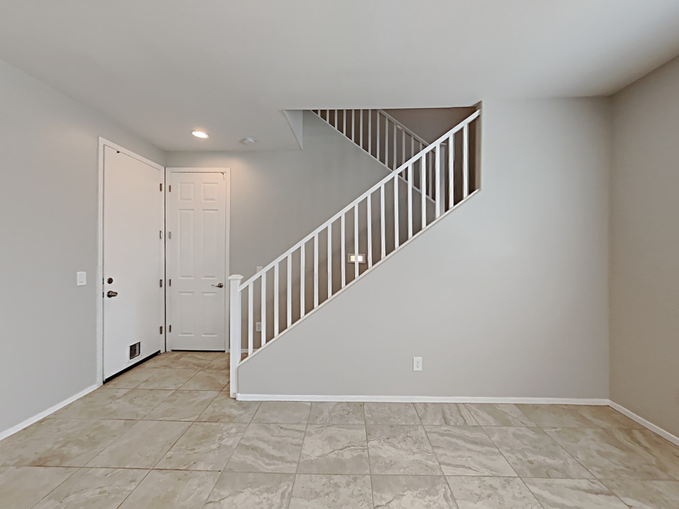 7713 W Glass Ln photo 4