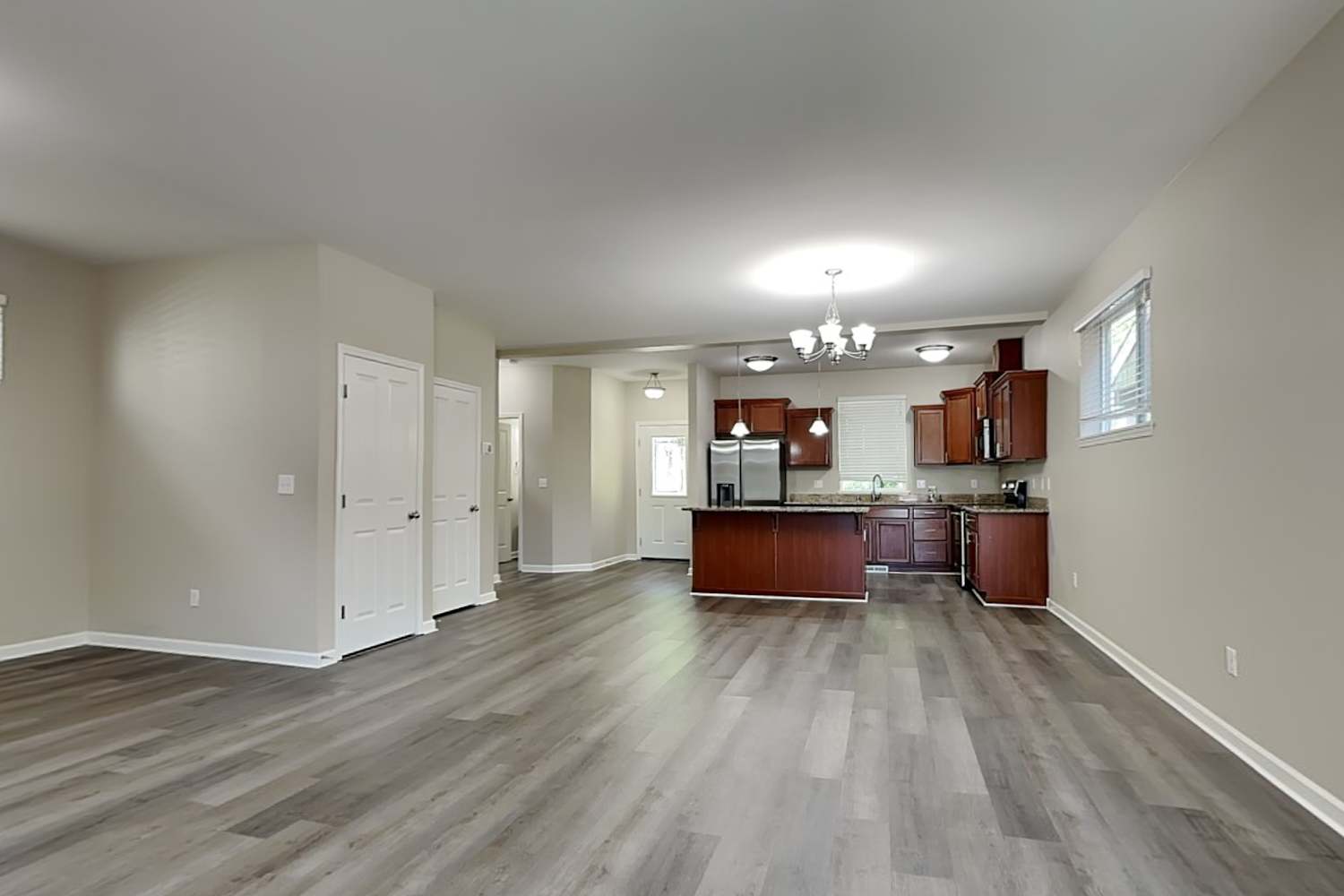 7629 Columbia Way NE photo 5
