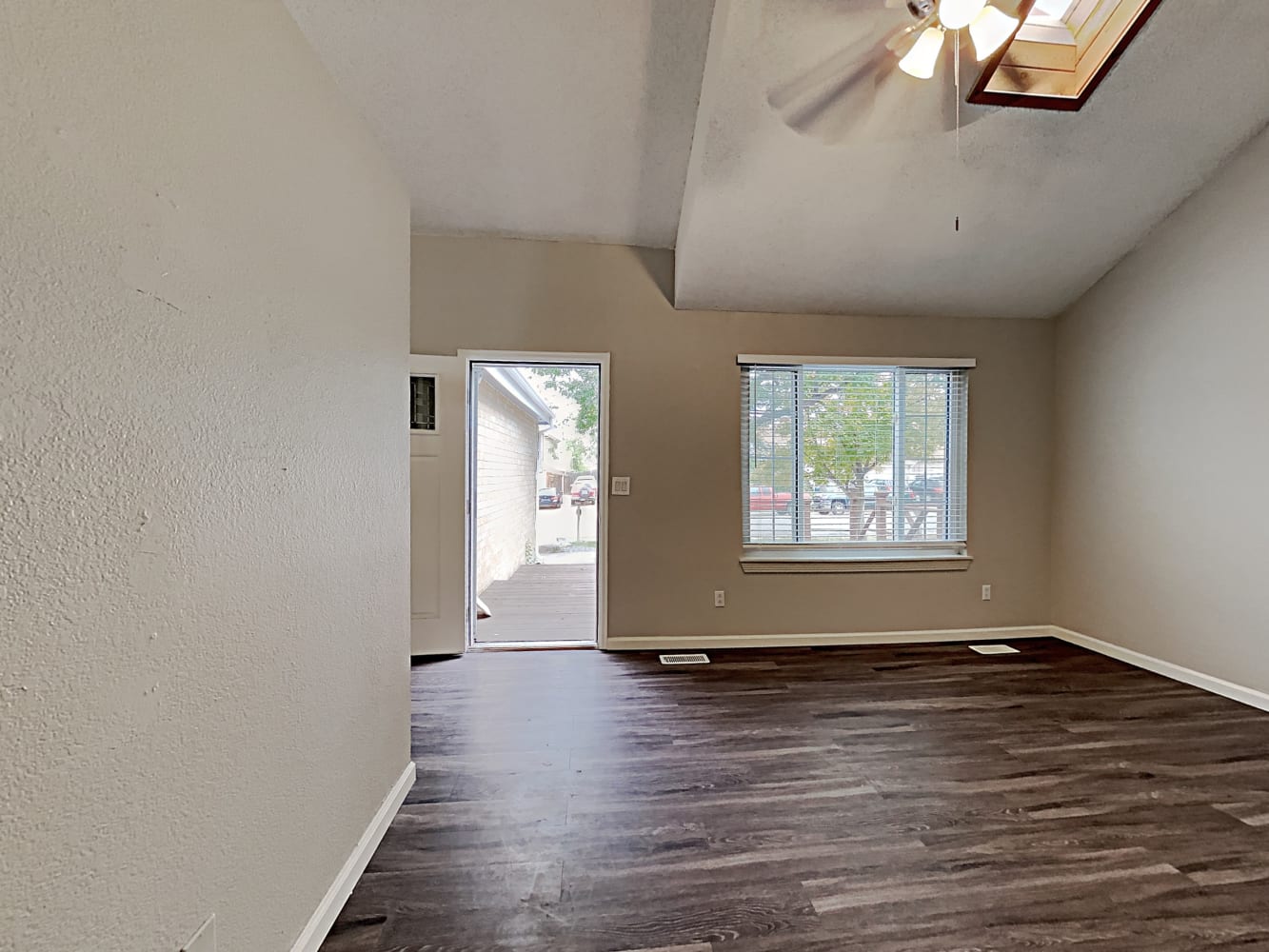 12193 Monaco Dr photo 5