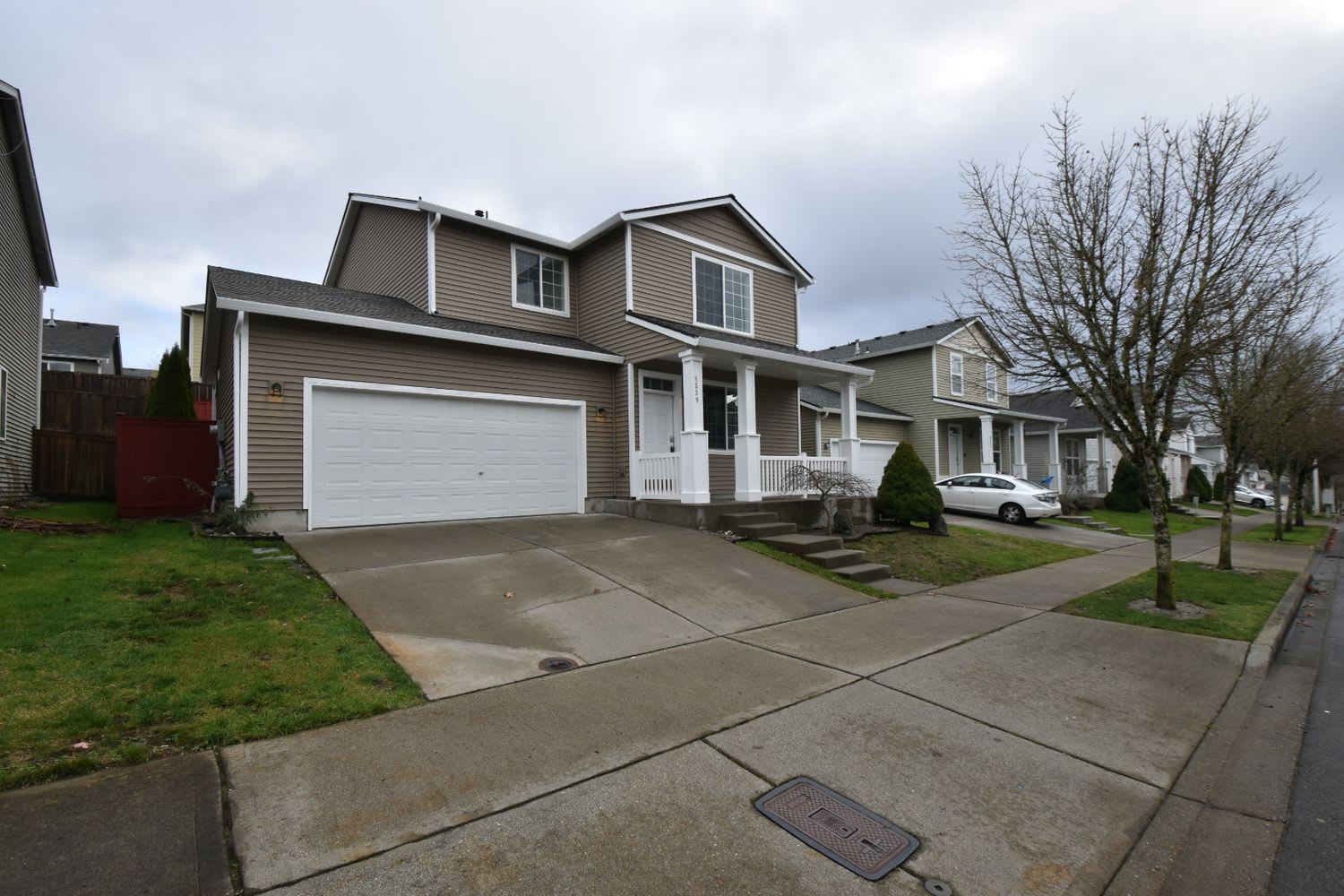 8539 Sweetbrier Loop SE photo 3