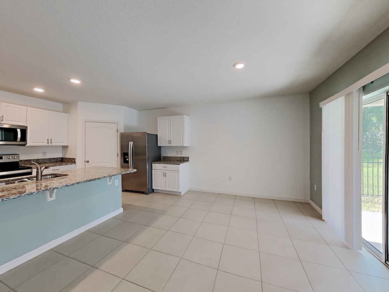 238 Duke Dr photo 5