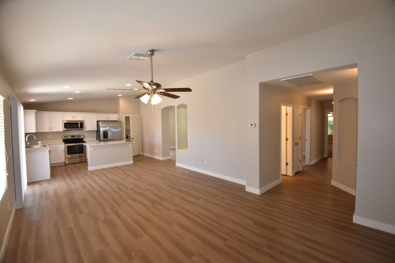 15816 W Apache St photo 5