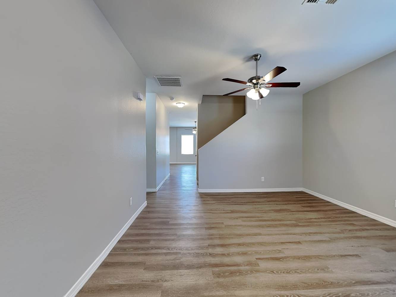 395 W White Sands Dr photo 5