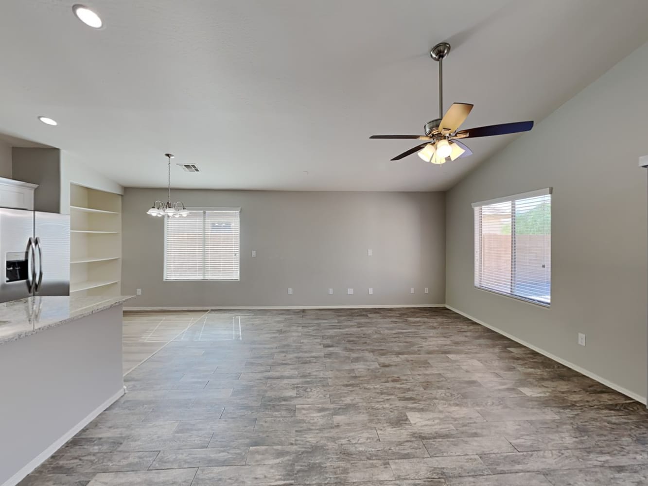 41619 W Corvalis Ln photo 3