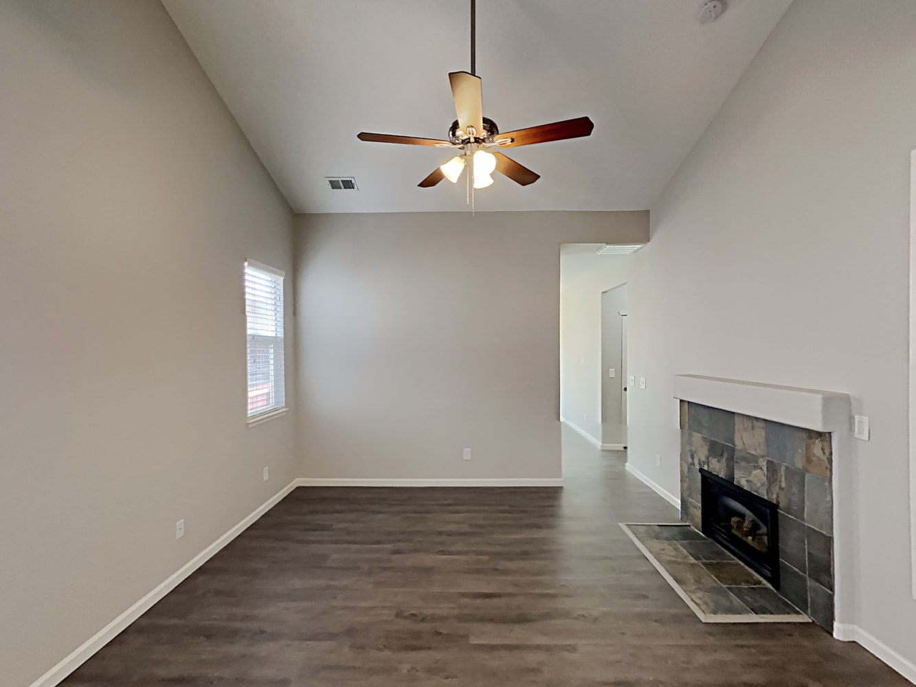 20166 E Belleview Ln photo 3