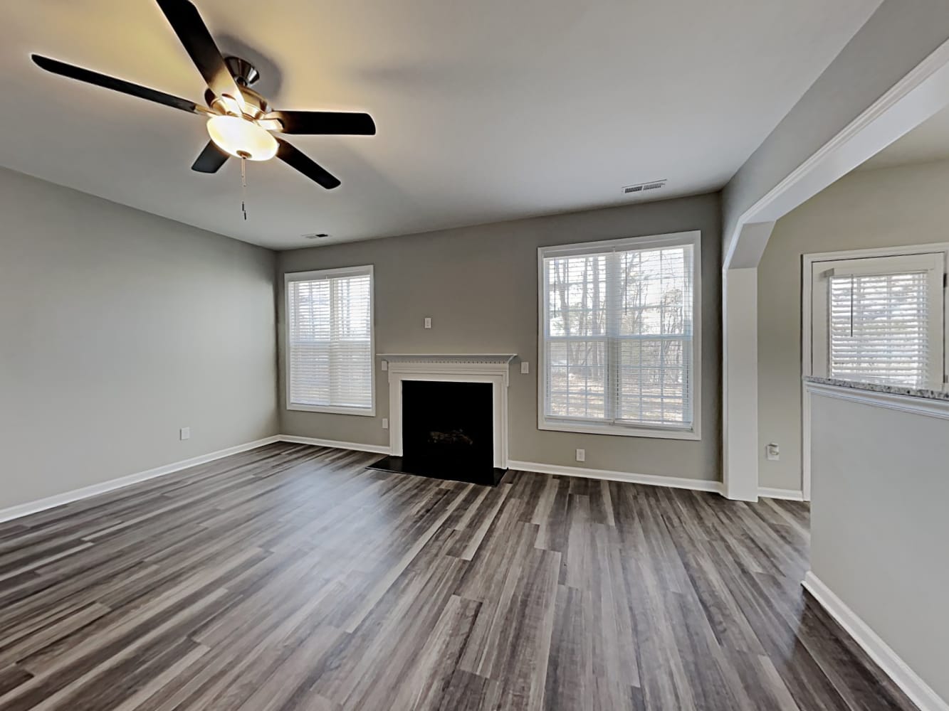 2032 Red Quartz Dr photo 5