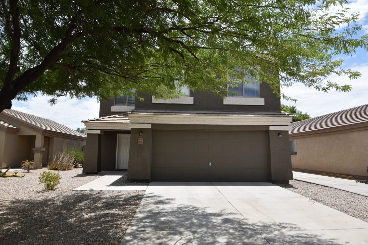 43935 W Wild Horse Trl