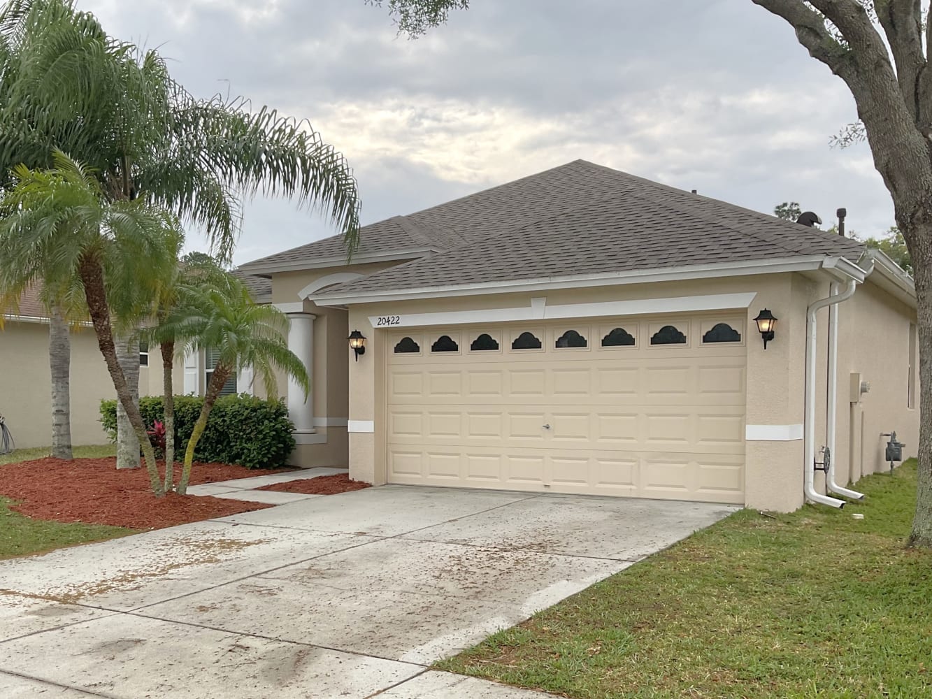 20422 Falling Rock Dr photo 2