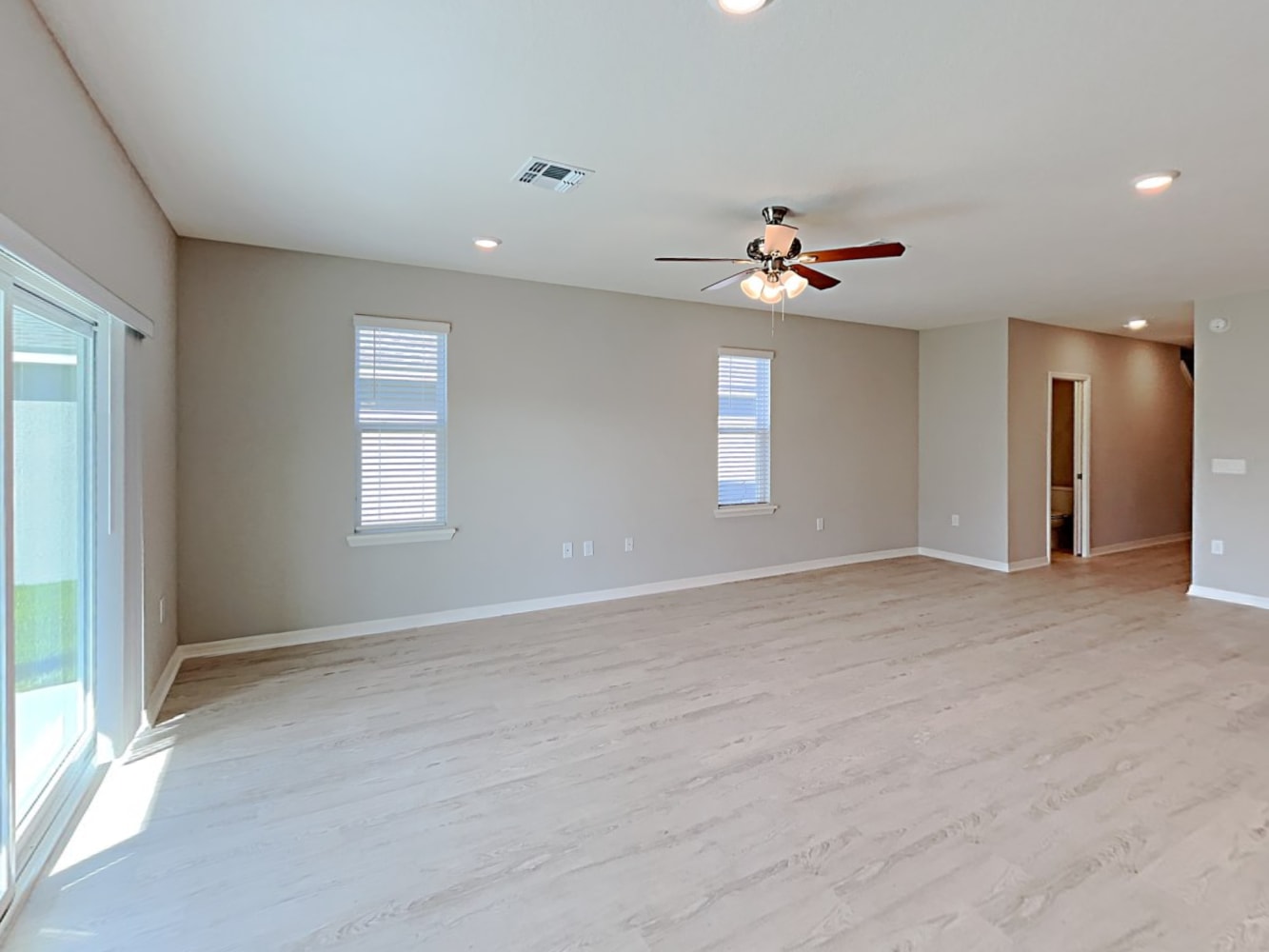 6489 Polly Ln photo 4
