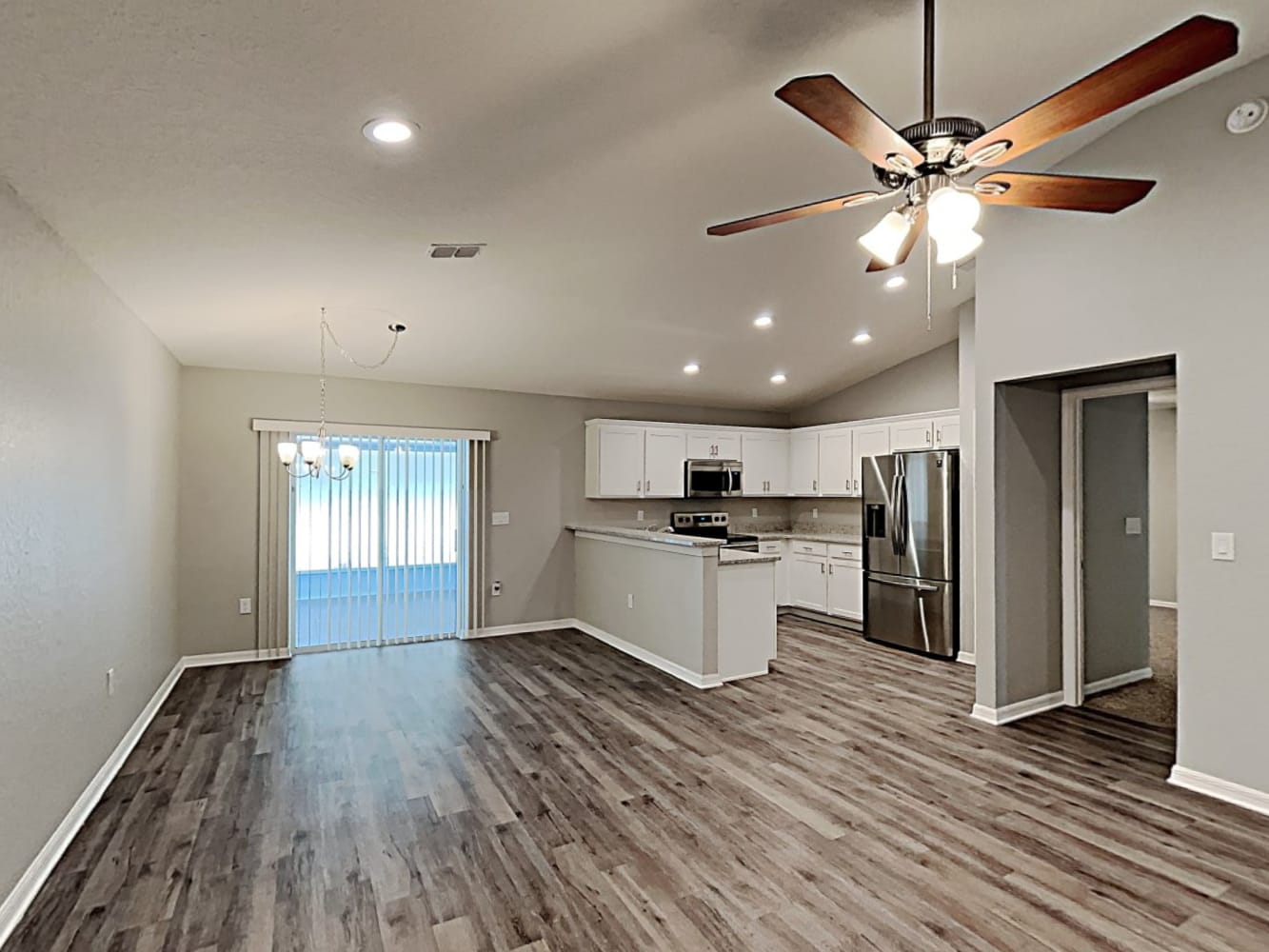 937 Pearly Ridge Ln photo 4