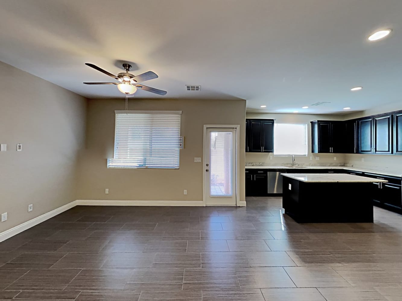 8072 Satin Carnation Ln photo 5