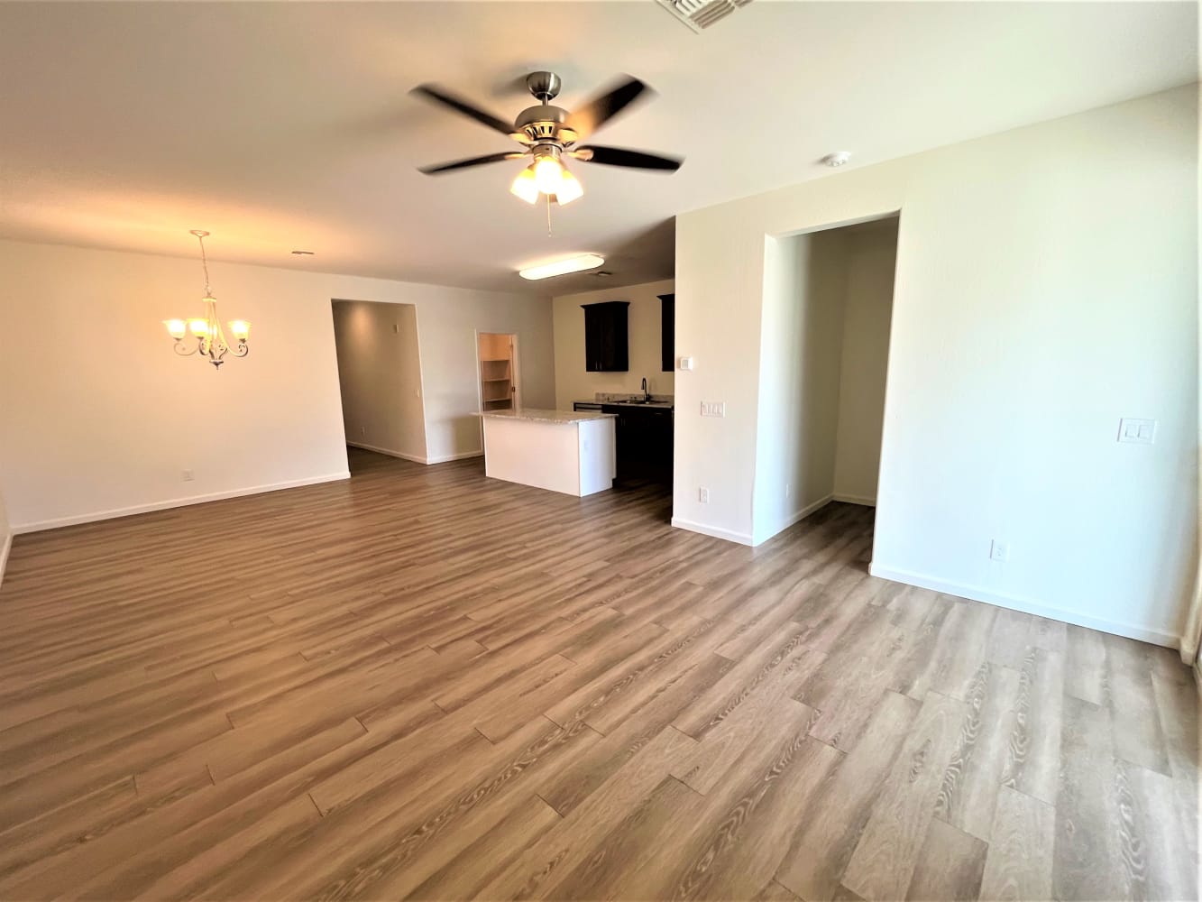 17950 W Tina Ln Surprise, AZ 85387 photo 5