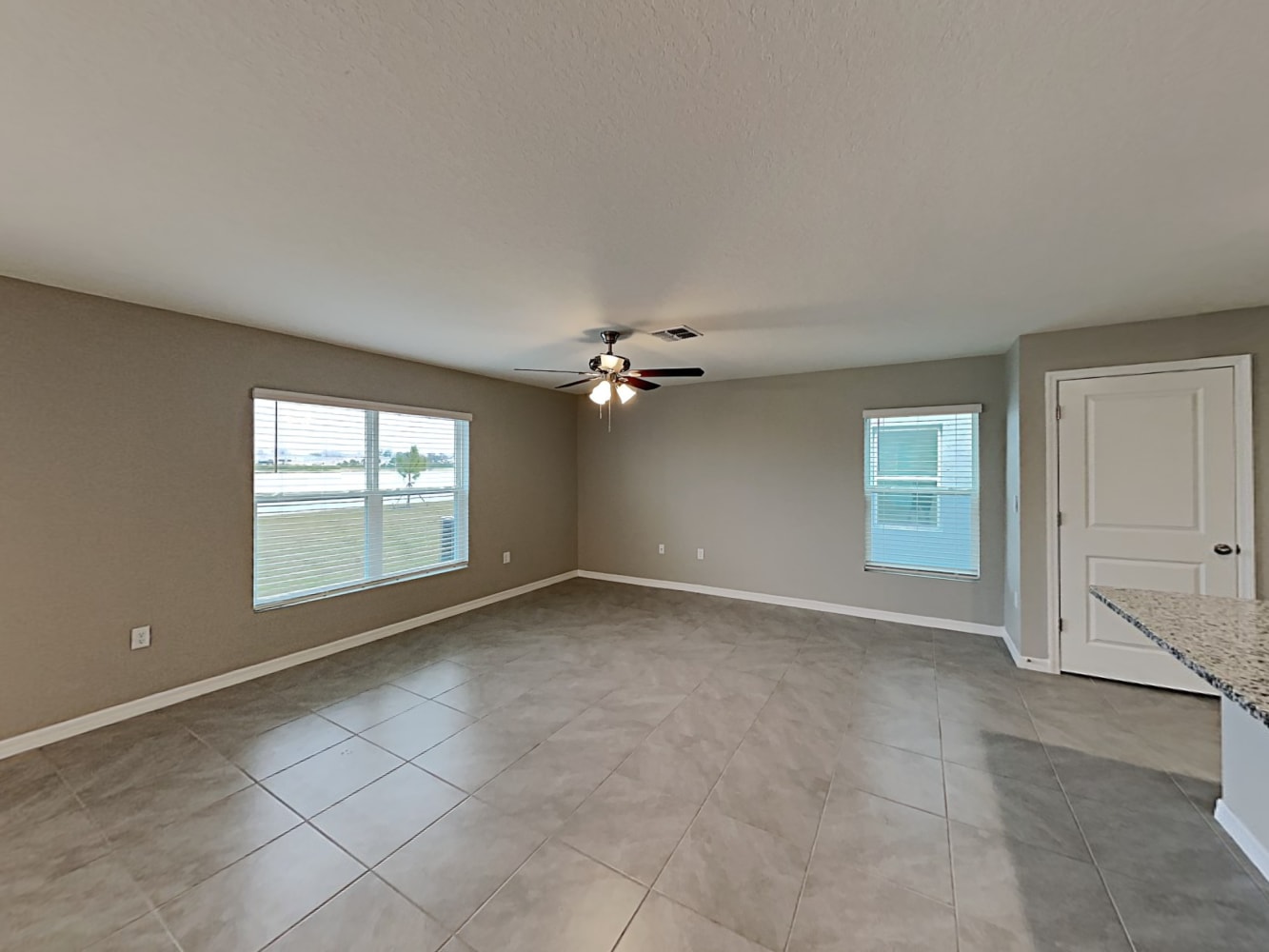 603 Sunlit Coral St photo 4