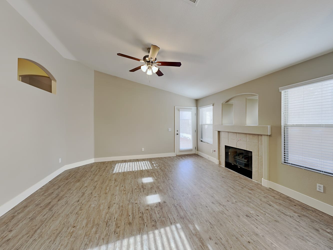 7901 March Brown Ave photo 3