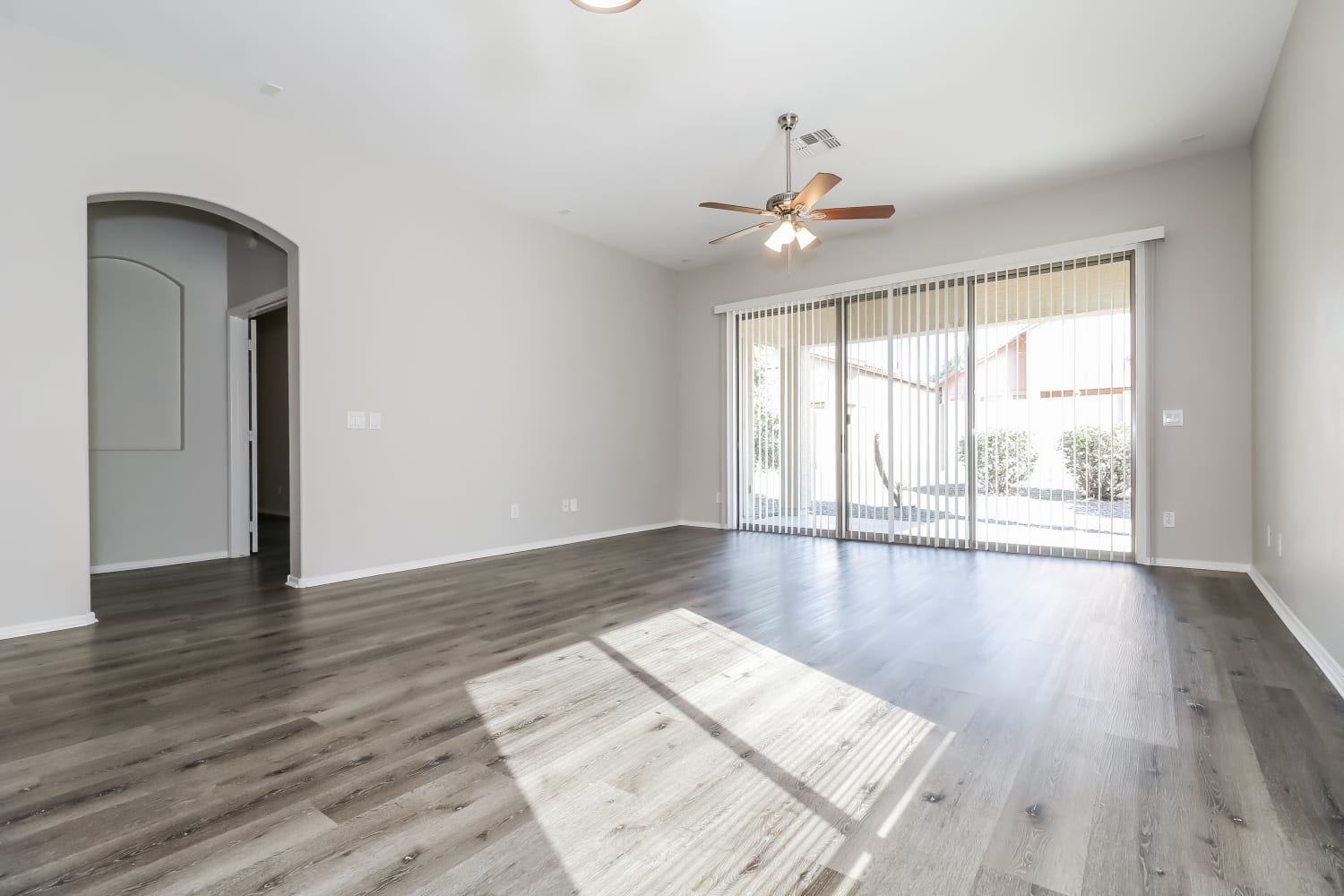 13578 W Port Au Prince Ln photo 4