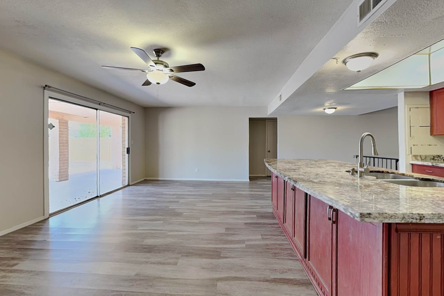 4840 W Vogel Ave photo 4