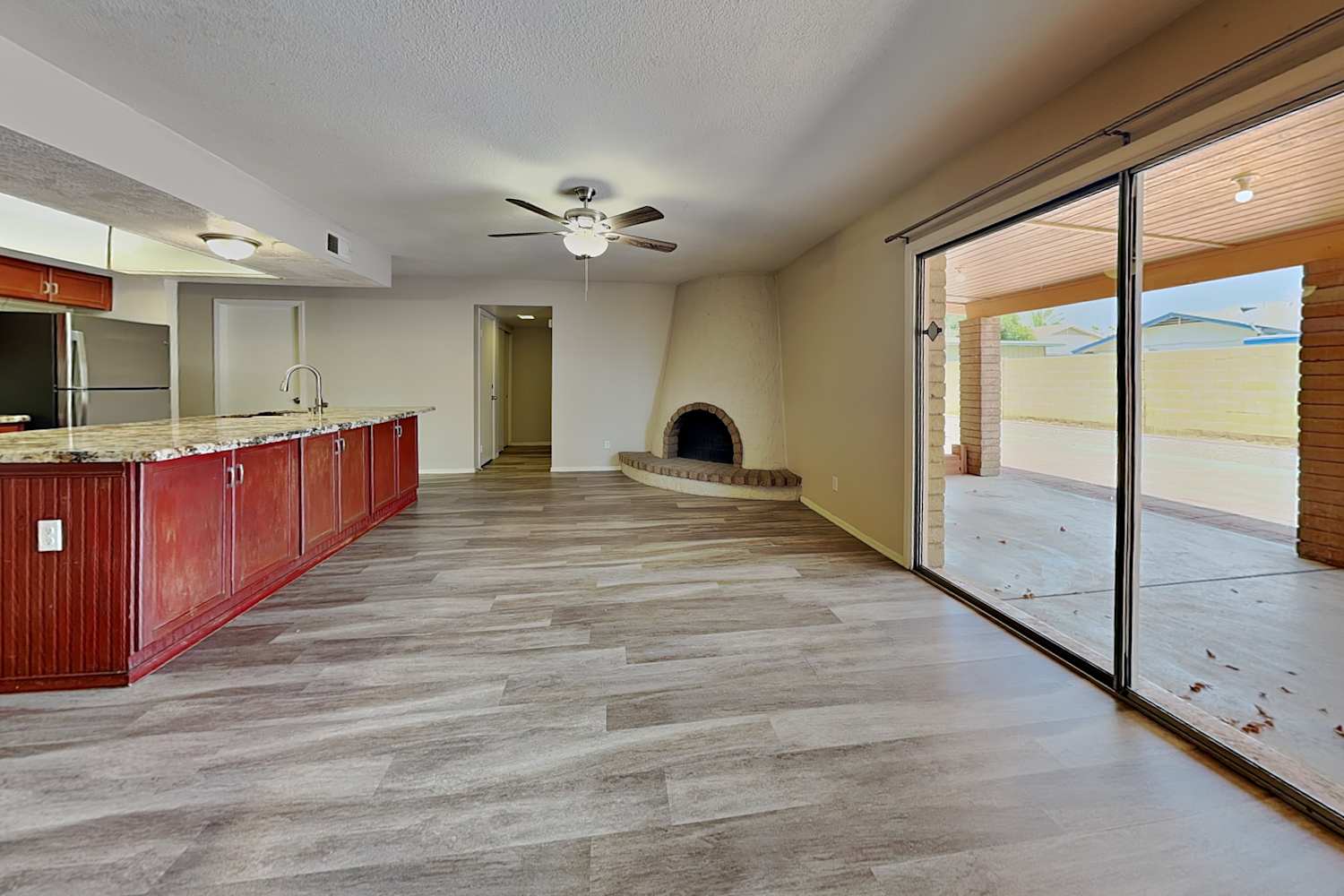 4840 W Vogel Ave photo 3