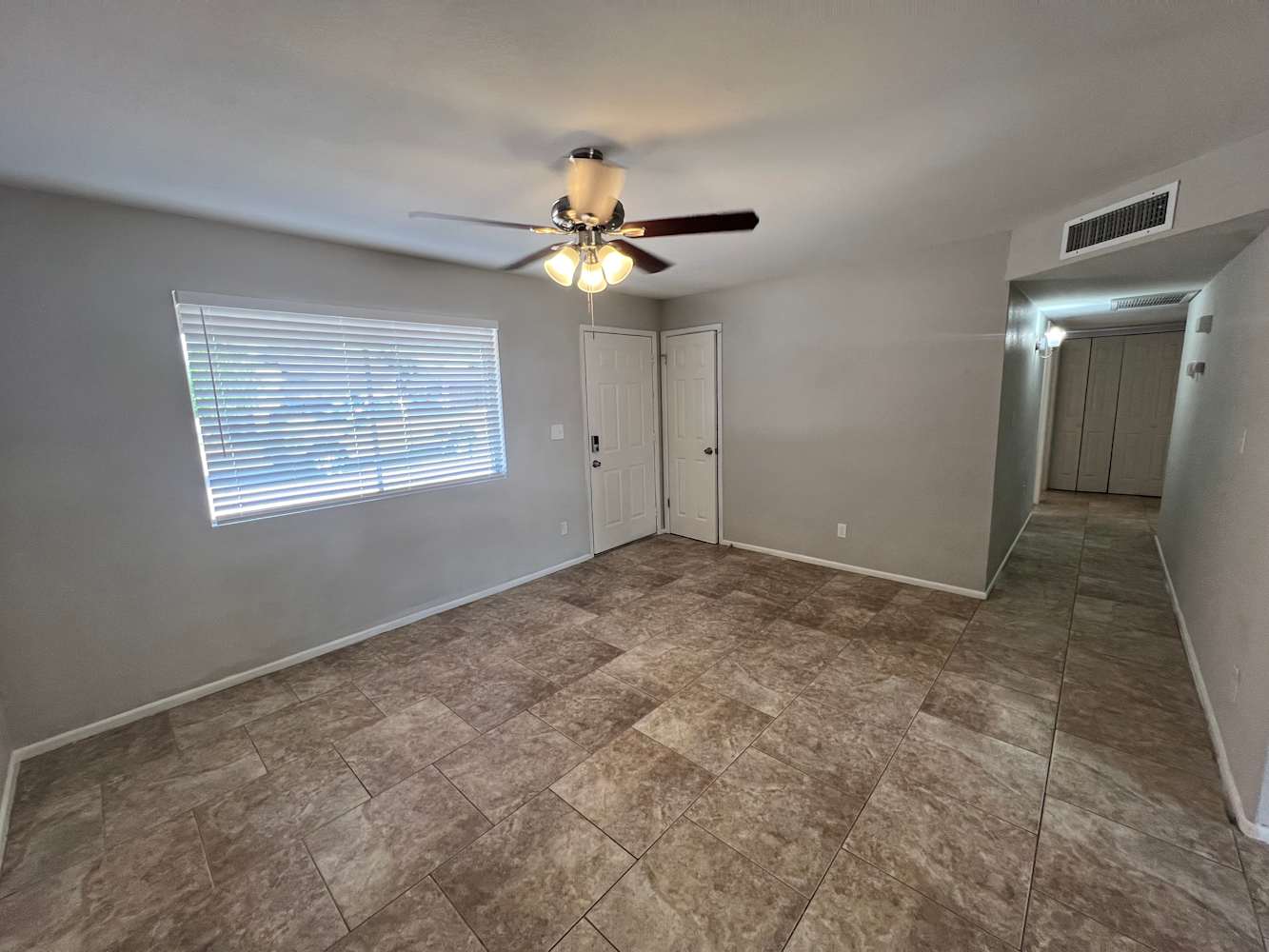 8043 E Jacob Ave photo 2