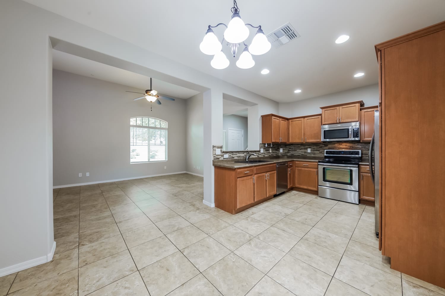 16218 N 21St Ln photo 5