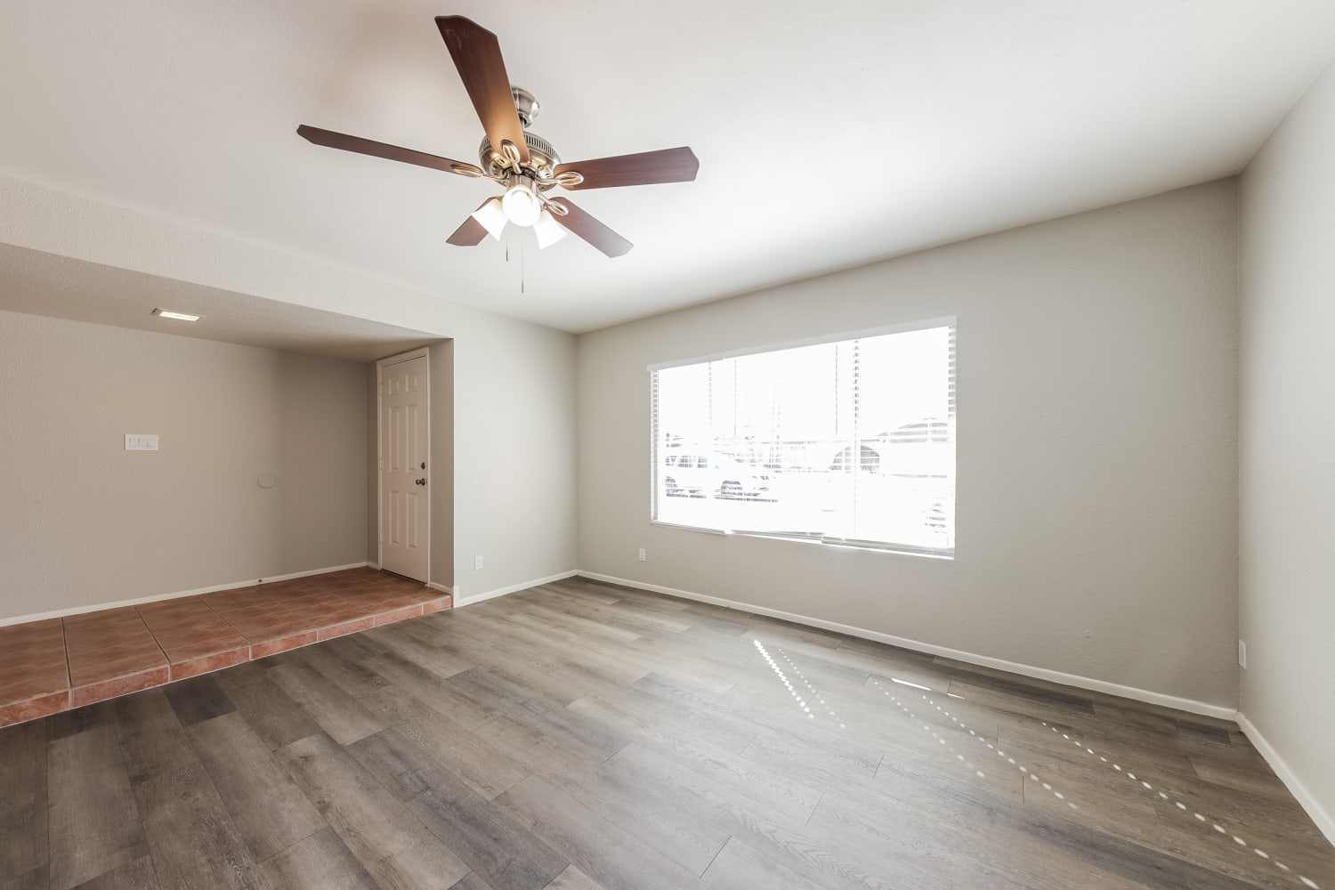 5808 W Mary Jane Ln photo 5