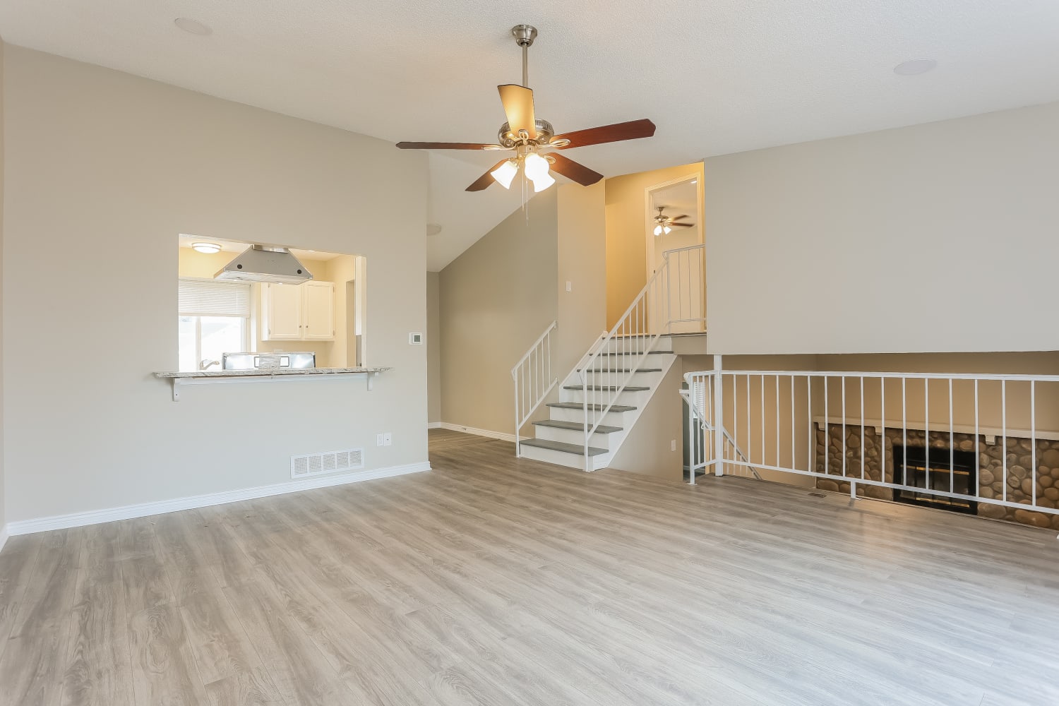 5752 S Perth Place photo 3