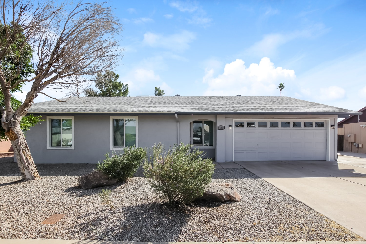 6445 W Carol Ave Glendale, AZ 85302 photo 2