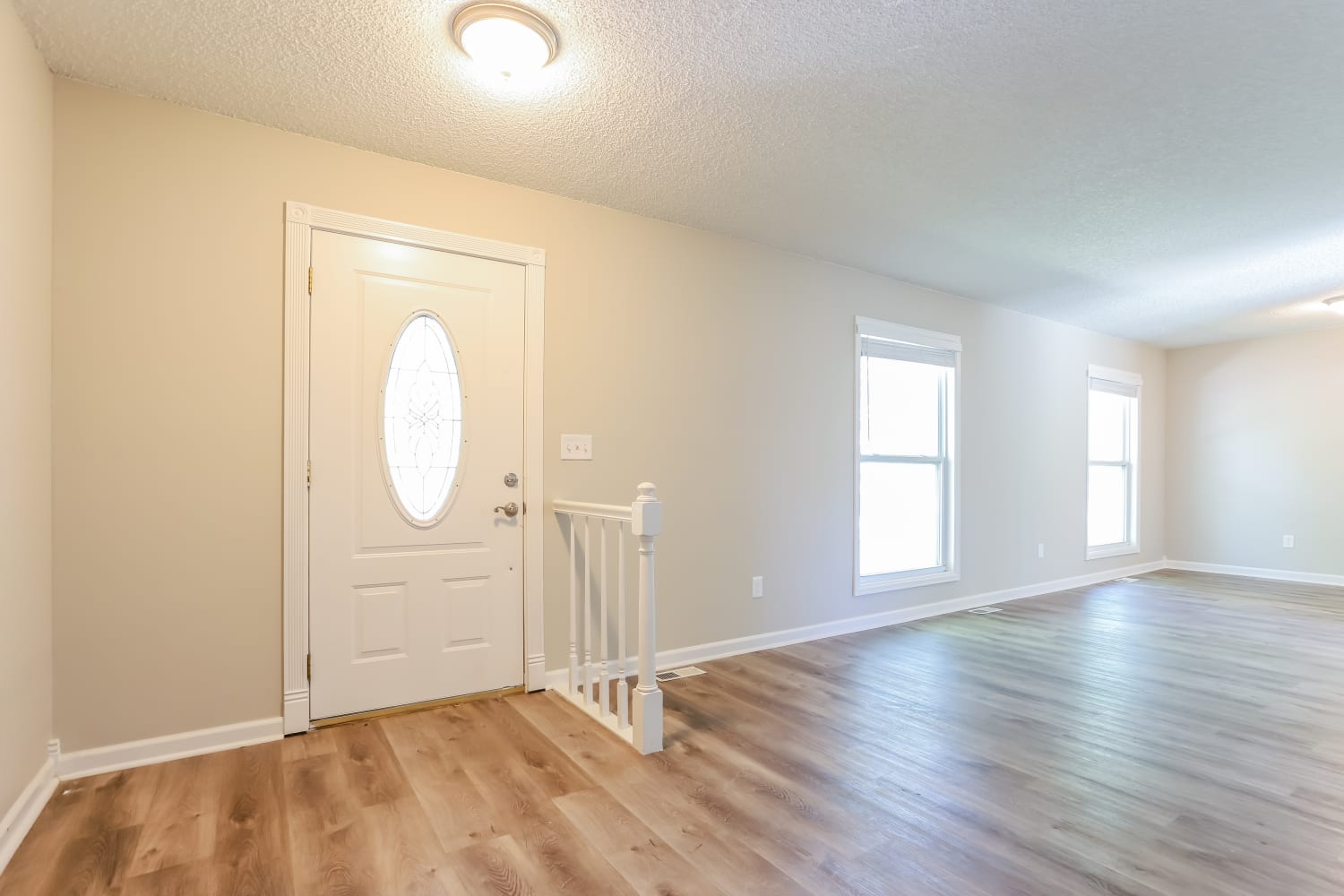 1456 S Zeno Street photo 3