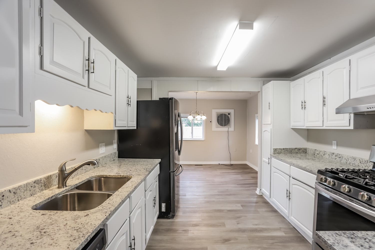 250 Aspen Drive photo 5