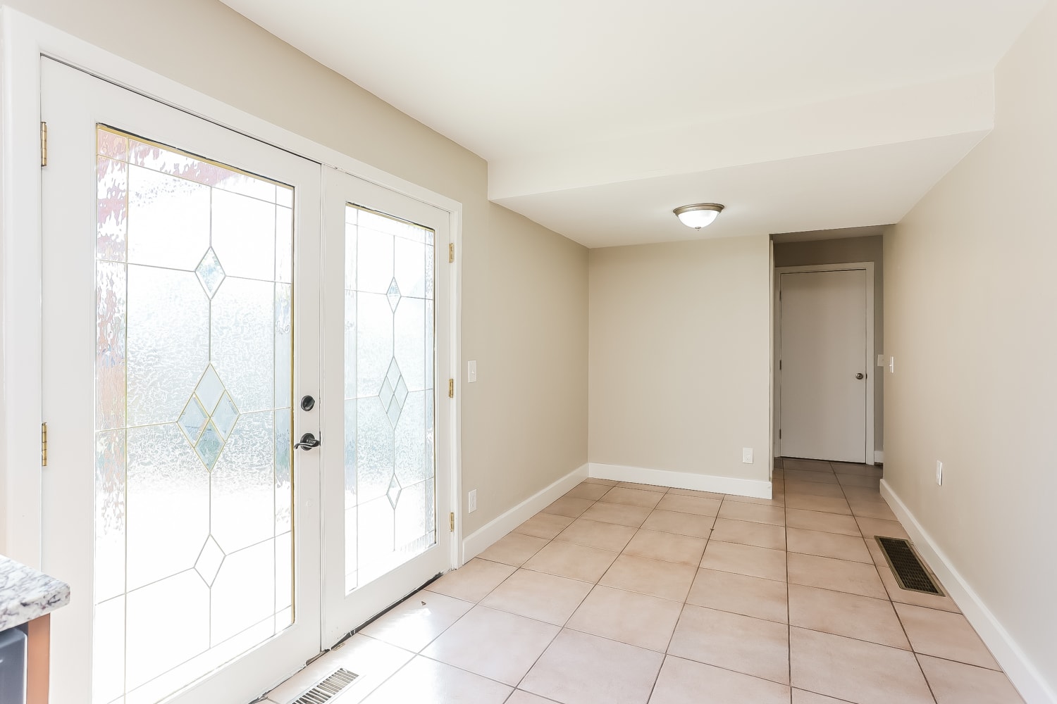 1314 S Zeno Street photo 4