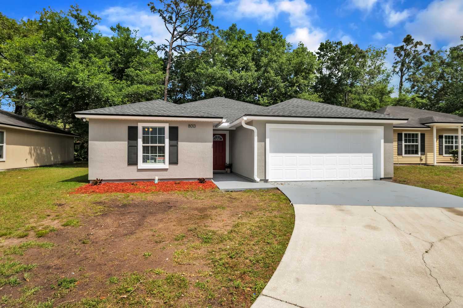 8013 Violet Willow Ln photo 2