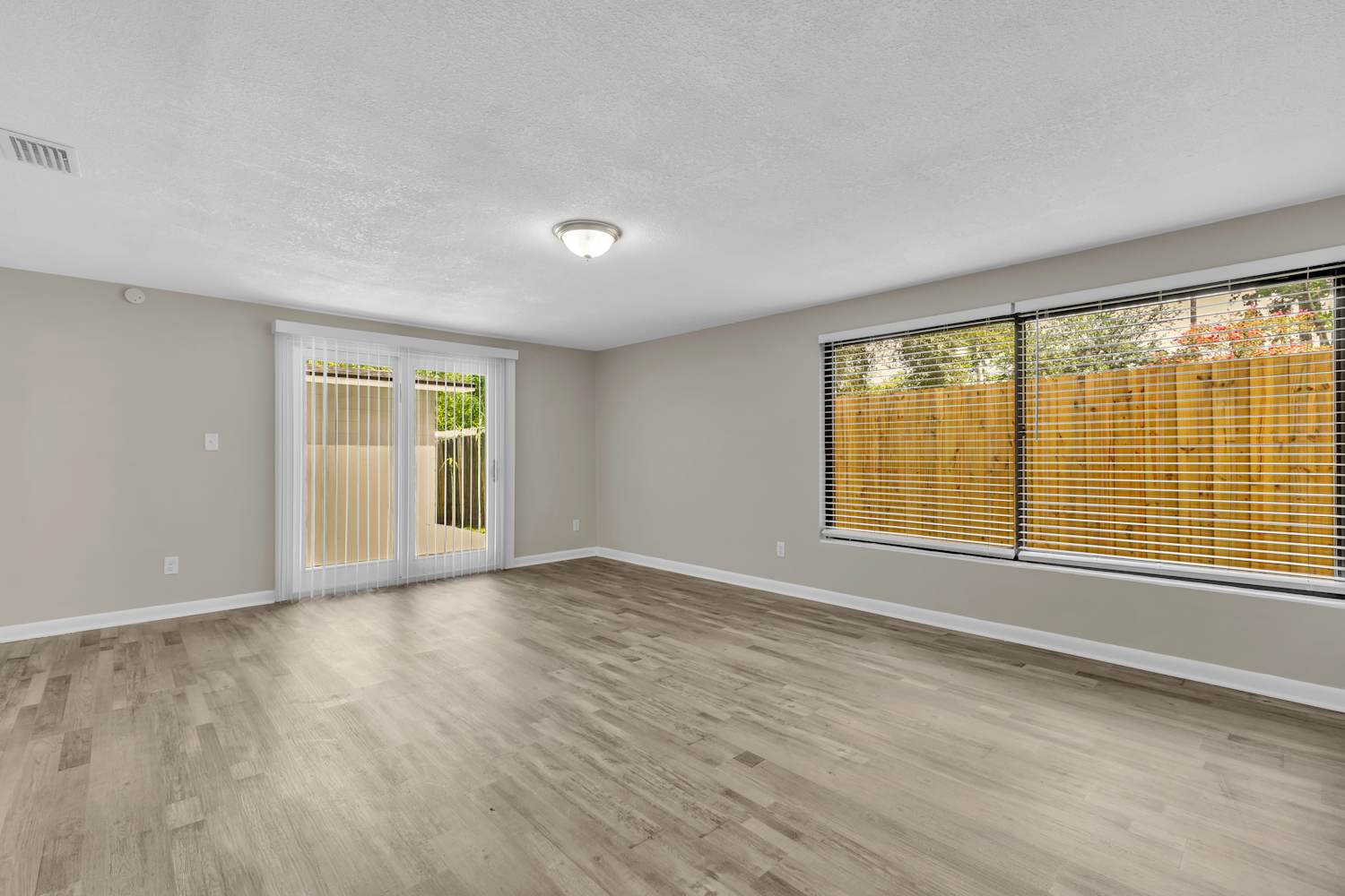 4127 Glenview Rd photo 5